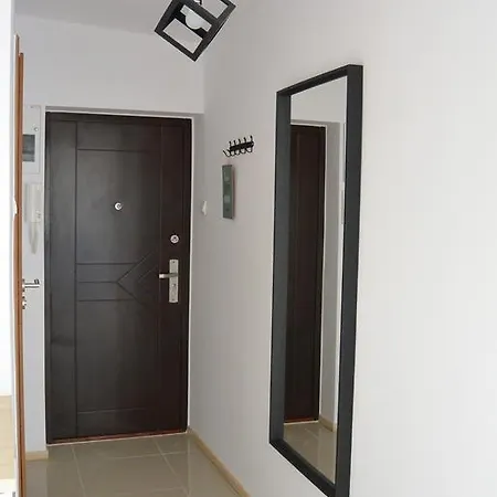 アパート Apartament 3city Ii *